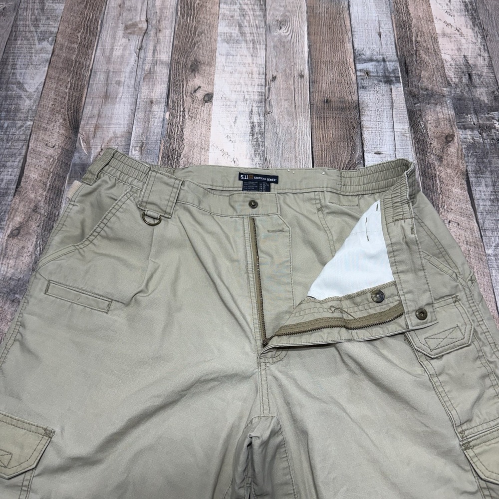 5.11 Tactical Pants Men 36x32 Khaki Cargo Ripstop Outdoors Hiking Workwear - Picture 2 of 6